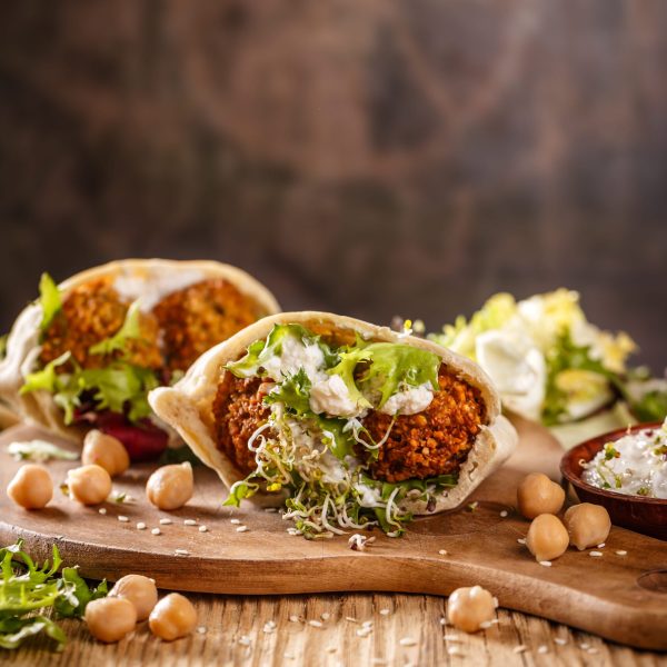 falafel-in-pita-bread-on-wooden-board-2026-03-19-05-31-30-utc (1)